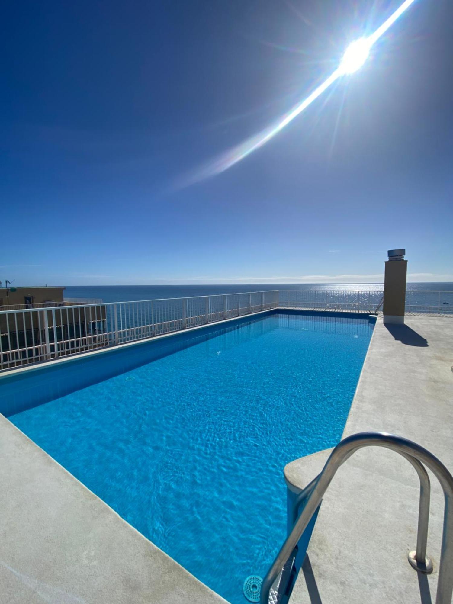Marbella Beachfront Edificio Mayoral Primera Linea De Playa Y Centro Ciudad Con Barco Opcional المظهر الخارجي الصورة