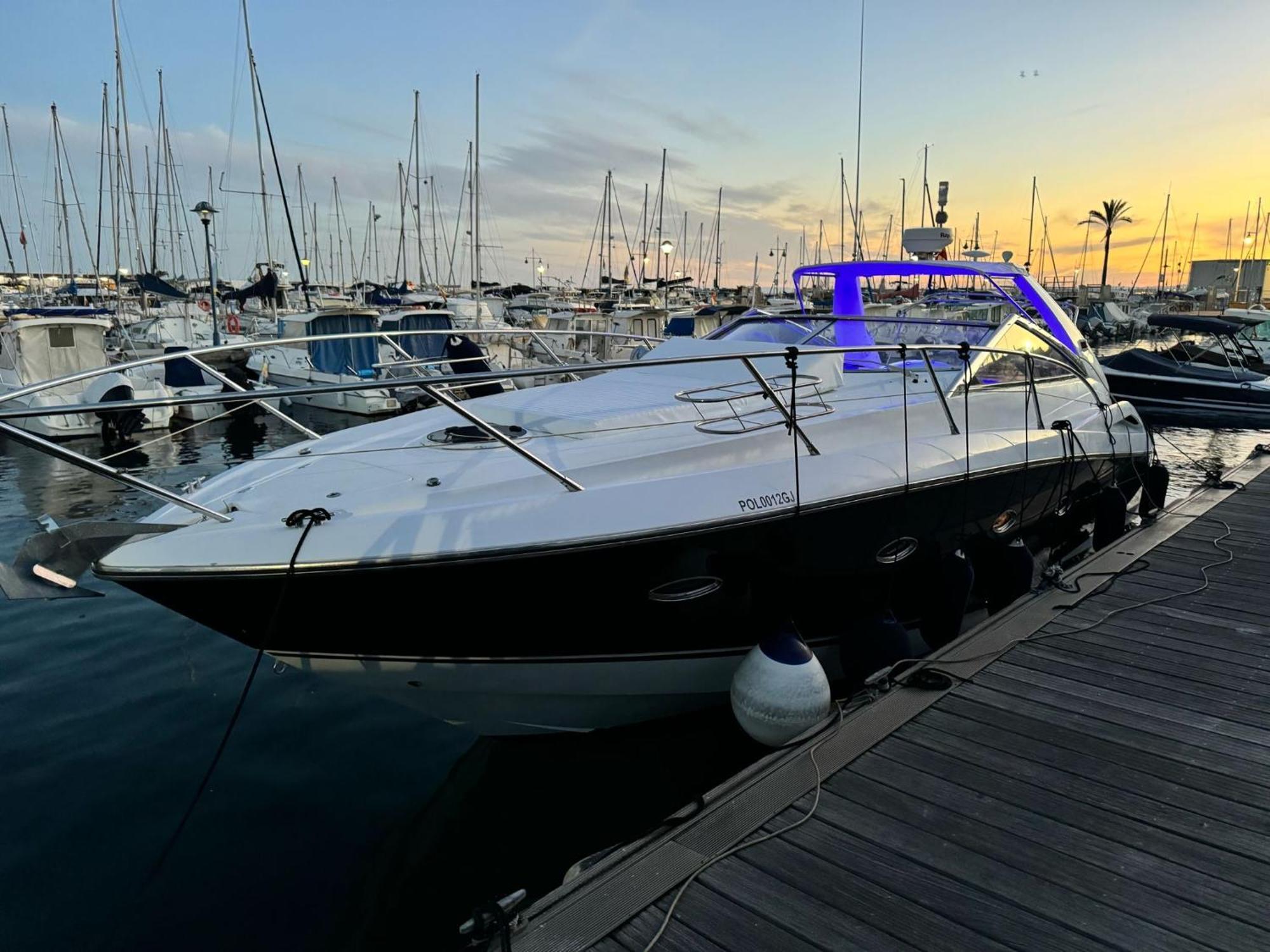 Marbella Beachfront Edificio Mayoral Primera Linea De Playa Y Centro Ciudad Con Barco Opcional المظهر الخارجي الصورة